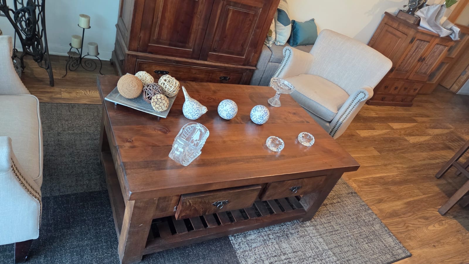 Mesa de centro de Rauli - Imagen 3