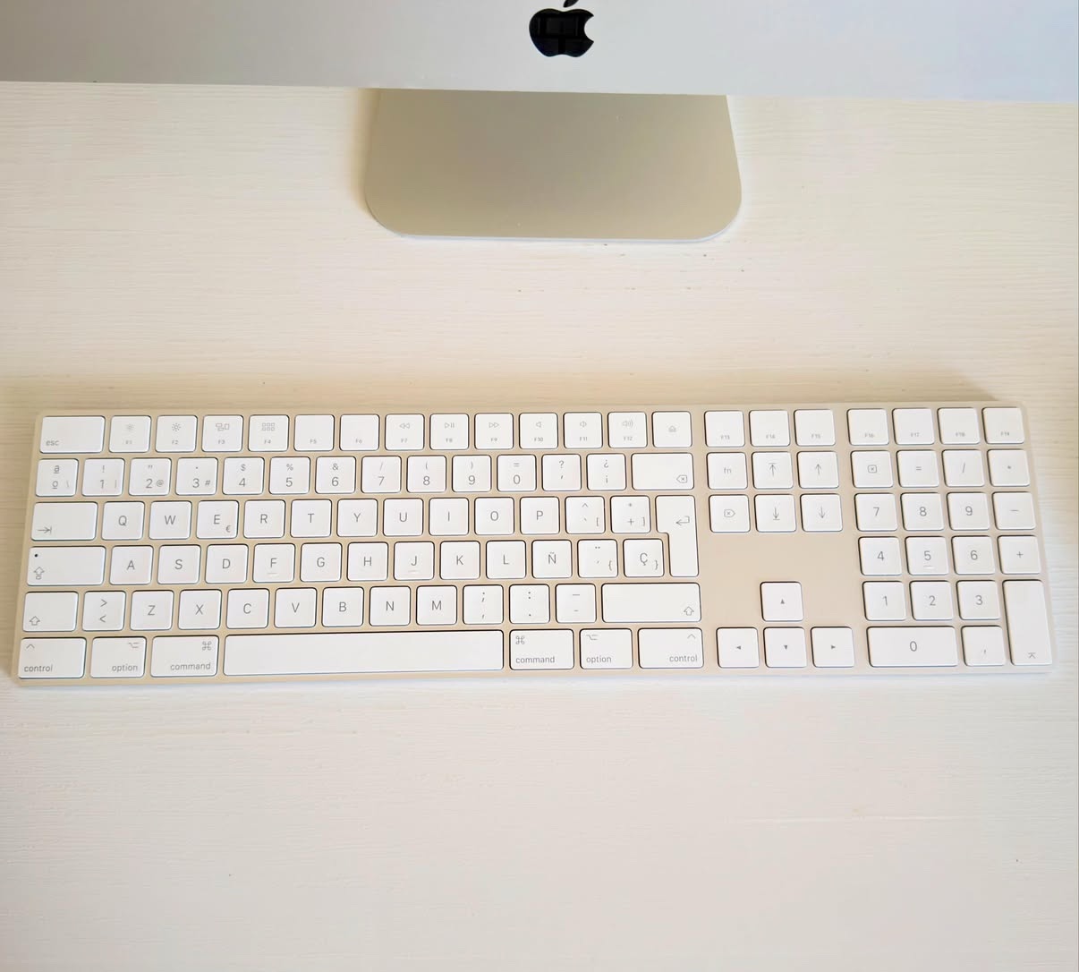 iMac Apple 2013 21.5 - Imagen 2